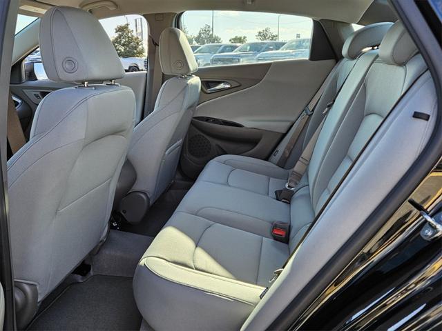 new 2024 Chevrolet Malibu car, priced at $24,335