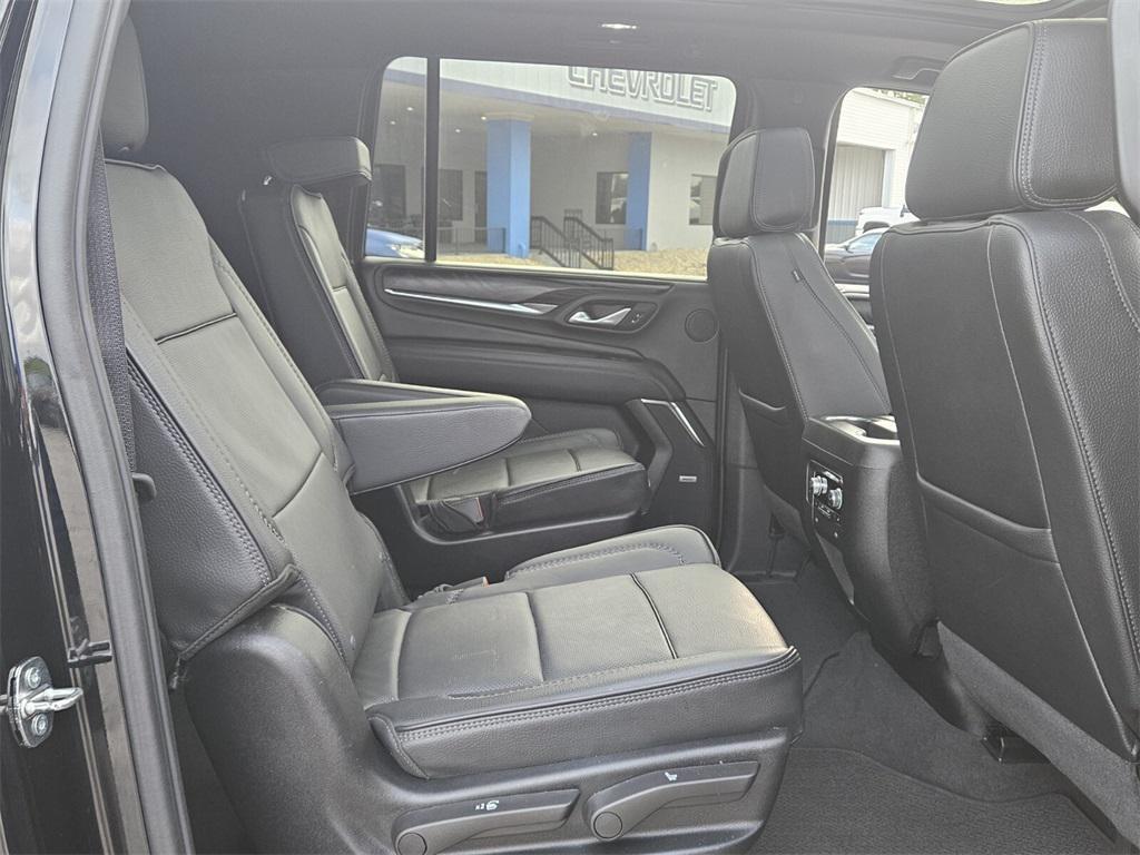 used 2024 GMC Yukon XL car, priced at $66,595