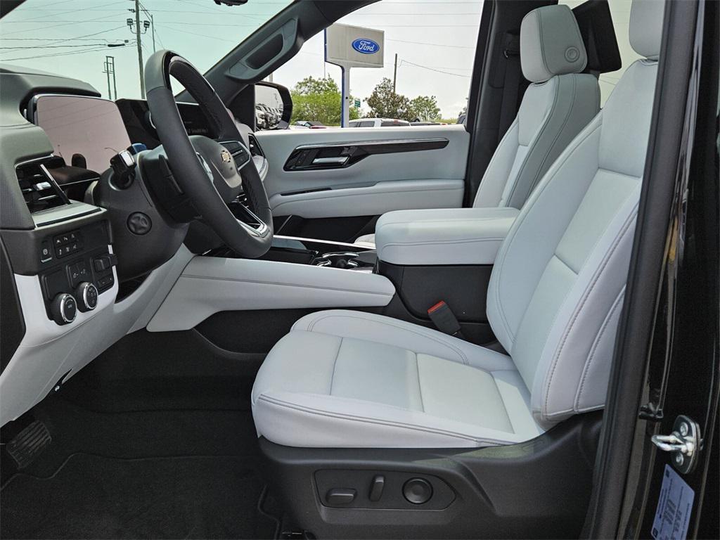 new 2025 Chevrolet Tahoe car, priced at $87,455