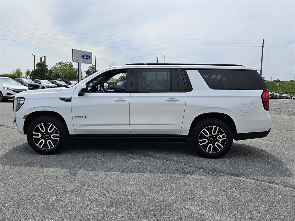 used 2022 GMC Yukon XL car, priced at $48,995