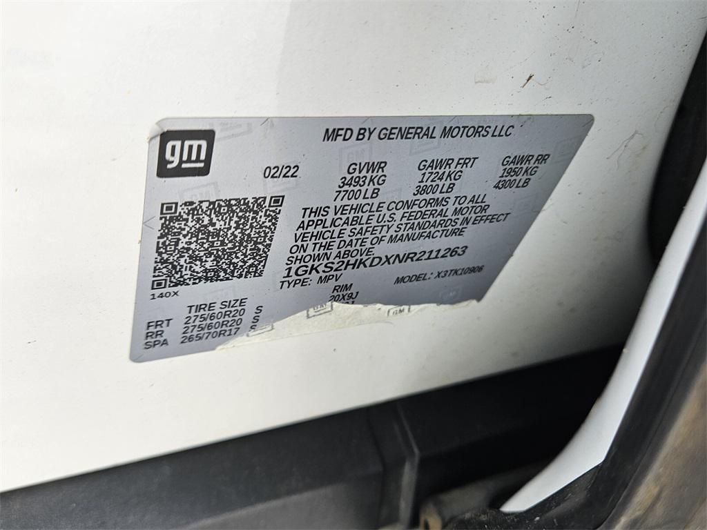 used 2022 GMC Yukon XL car, priced at $48,995