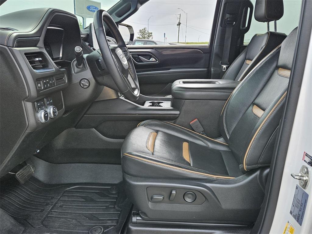 used 2022 GMC Yukon XL car, priced at $48,995