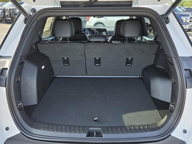 new 2026 Chevrolet Equinox car, priced at $30,538