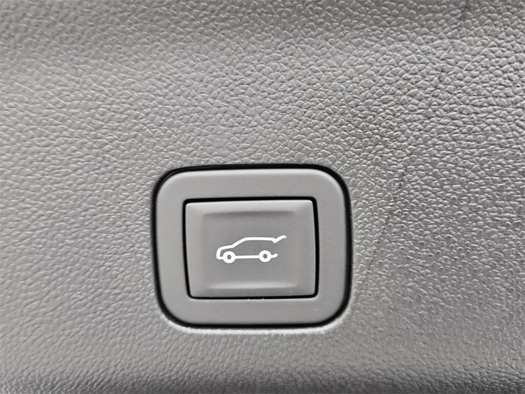 new 2025 Chevrolet Tahoe car, priced at $73,595