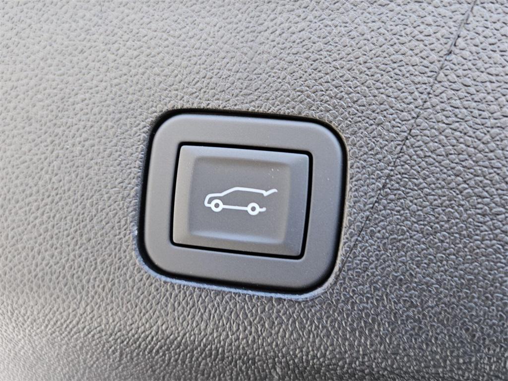 new 2025 Chevrolet Tahoe car, priced at $66,595