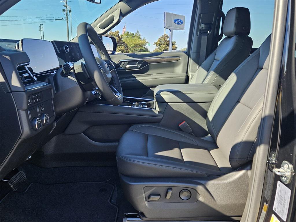 new 2025 Chevrolet Tahoe car, priced at $66,595