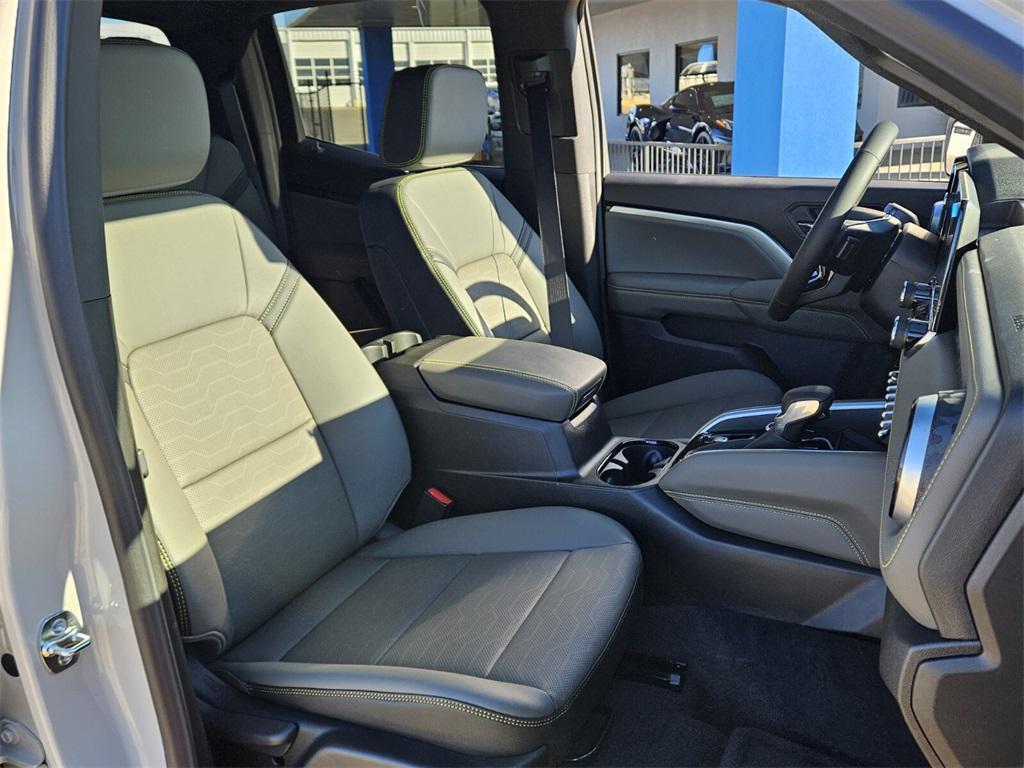 new 2026 Chevrolet Colorado car, priced at $59,495