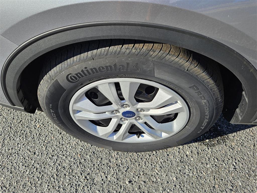 used 2024 Ford Escape car, priced at $22,495