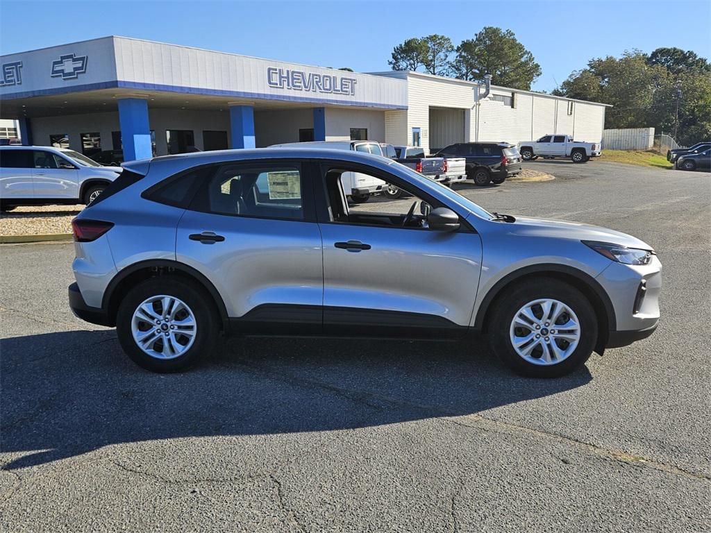 used 2024 Ford Escape car, priced at $22,495