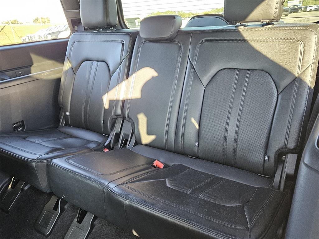 used 2020 Ford Expedition car, priced at $31,900