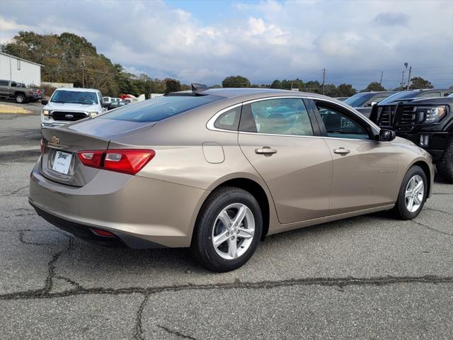 new 2024 Chevrolet Malibu car, priced at $23,960