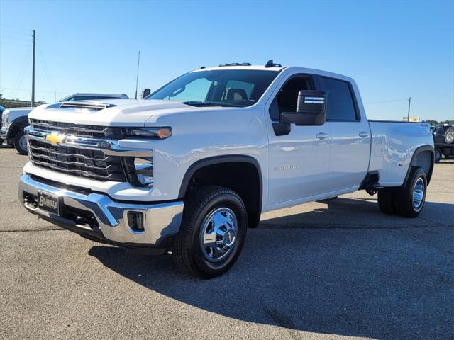 new 2025 Chevrolet Silverado 3500 car, priced at $72,595