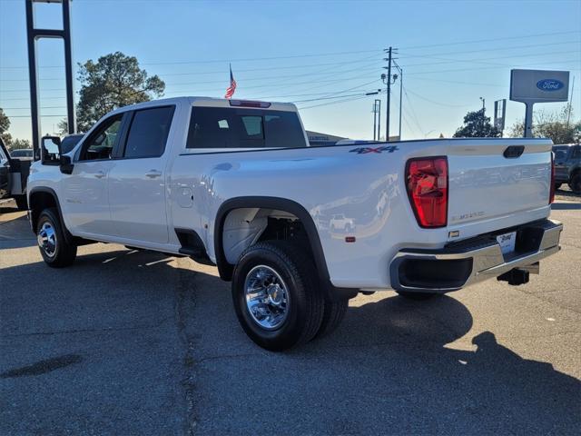 new 2025 Chevrolet Silverado 3500 car, priced at $72,595