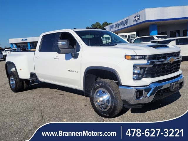 new 2025 Chevrolet Silverado 3500 car, priced at $72,595