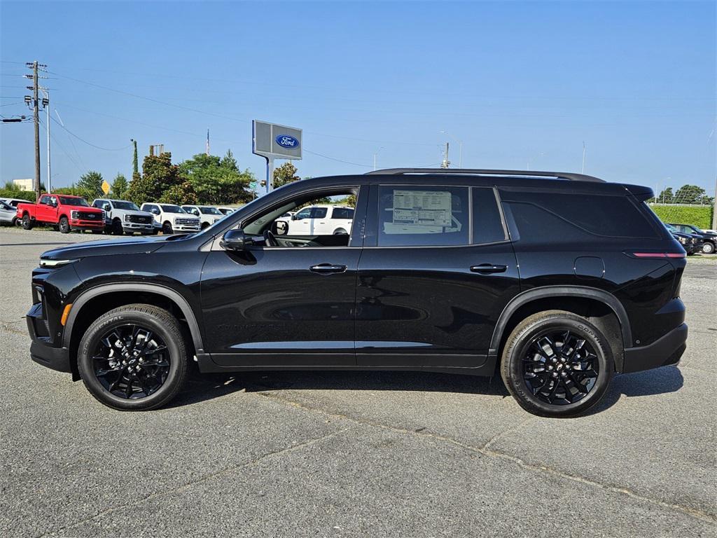 new 2025 Chevrolet Traverse car, priced at $47,316