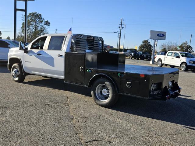 new 2024 Chevrolet Silverado 3500 car, priced at $74,436