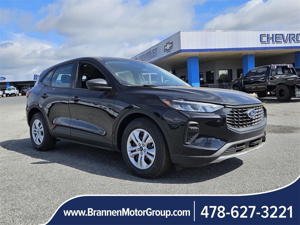 used 2024 Ford Escape car, priced at $24,224