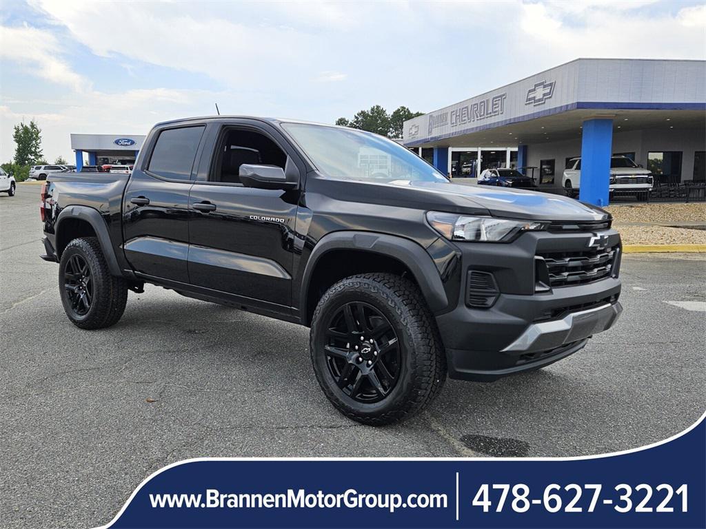 new 2025 Chevrolet Colorado car, priced at $45,651