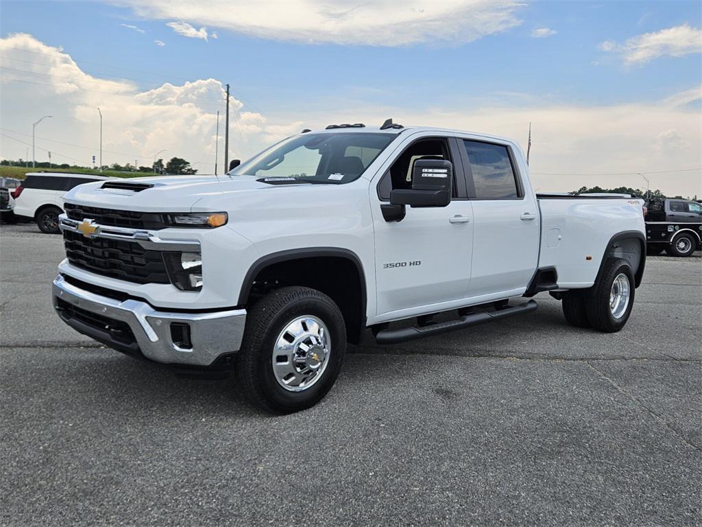 new 2025 Chevrolet Silverado 3500 car, priced at $76,865