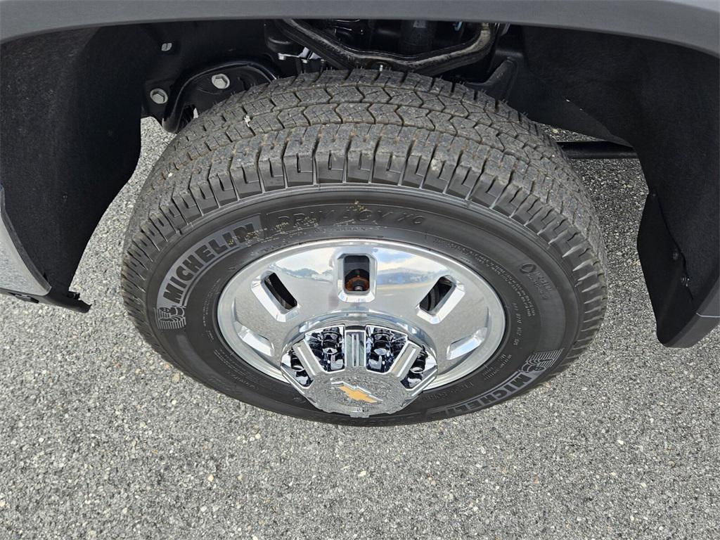 new 2025 Chevrolet Silverado 3500 car, priced at $76,865