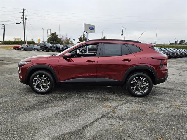 new 2025 Chevrolet Trax car, priced at $25,025