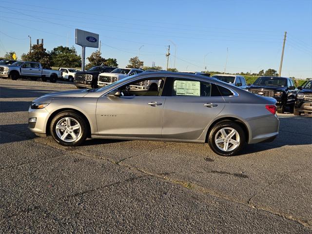 new 2024 Chevrolet Malibu car, priced at $24,485