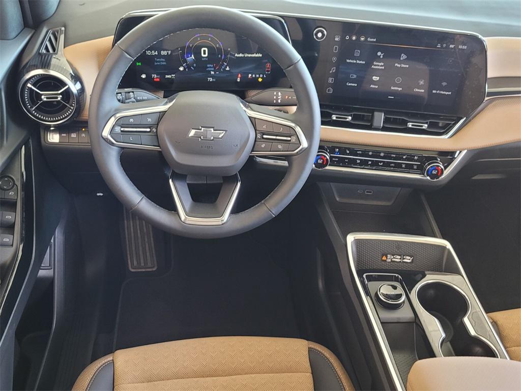 new 2025 Chevrolet Equinox car, priced at $38,017