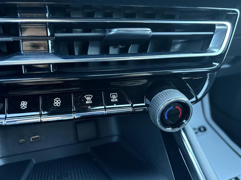 new 2026 Chevrolet Traverse car, priced at $61,715