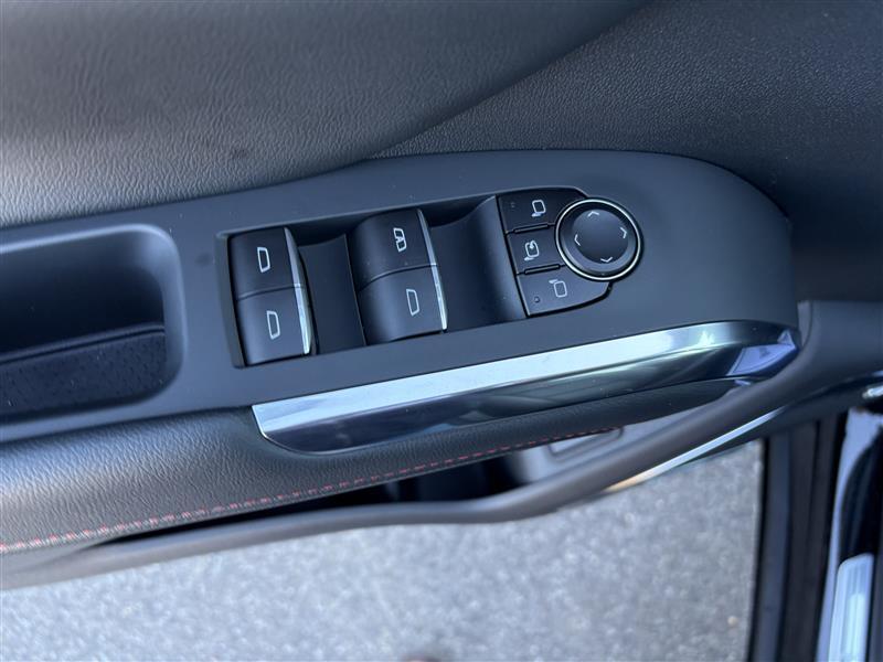 new 2026 Chevrolet Traverse car, priced at $61,715