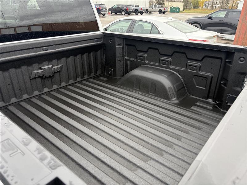 used 2022 Chevrolet Silverado 1500 car, priced at $38,000