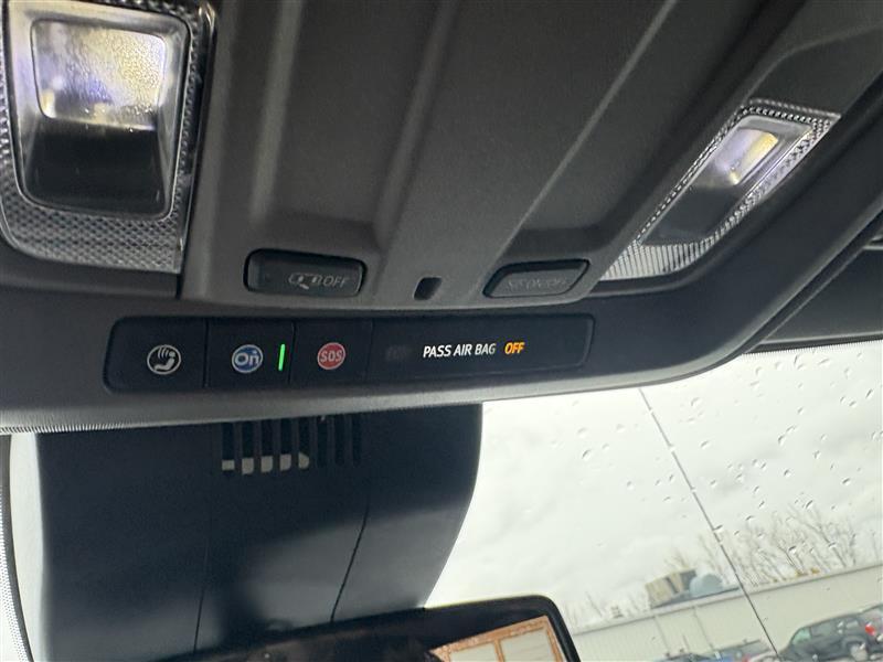 used 2022 Chevrolet Silverado 1500 car, priced at $38,000