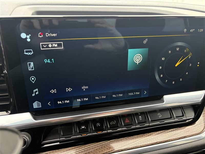 used 2022 Chevrolet Silverado 1500 car, priced at $38,000