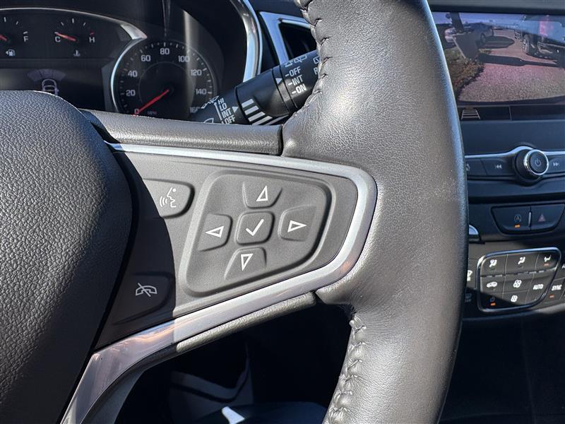 used 2022 Chevrolet Equinox car, priced at $23,900