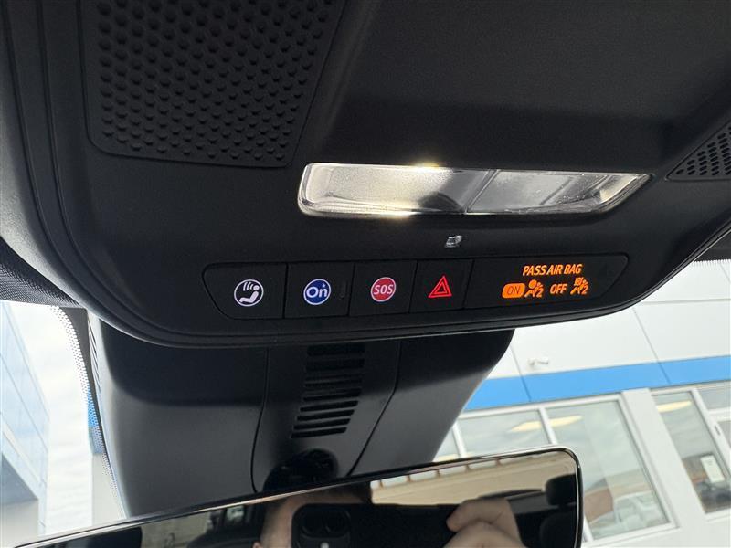 new 2026 Chevrolet Traverse car, priced at $47,020