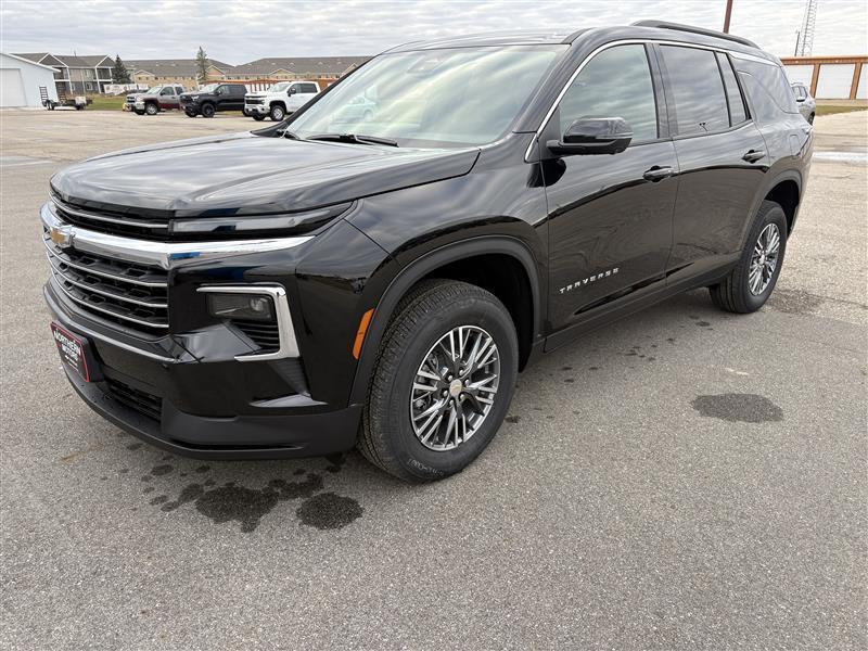 new 2026 Chevrolet Traverse car, priced at $47,020