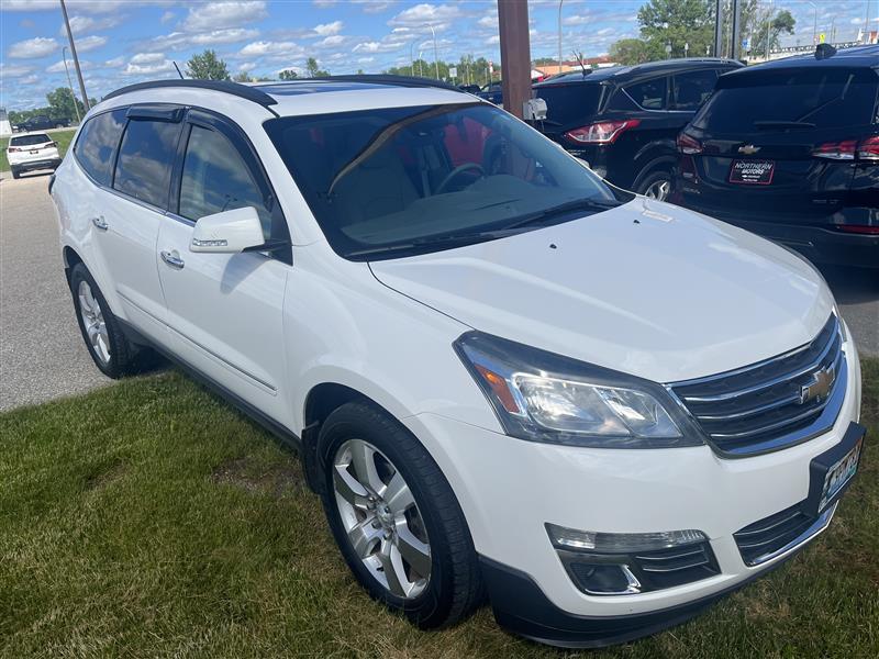 used 2014 Chevrolet Traverse car, priced at $13,500