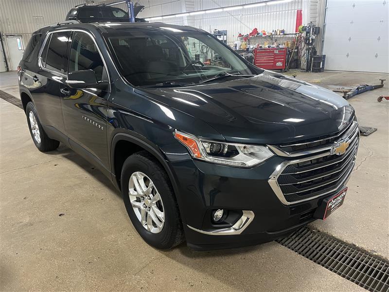 used 2021 Chevrolet Traverse car, priced at $32,500