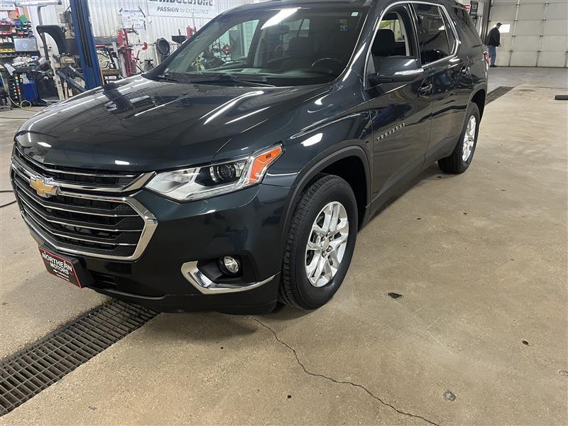 used 2021 Chevrolet Traverse car, priced at $30,000