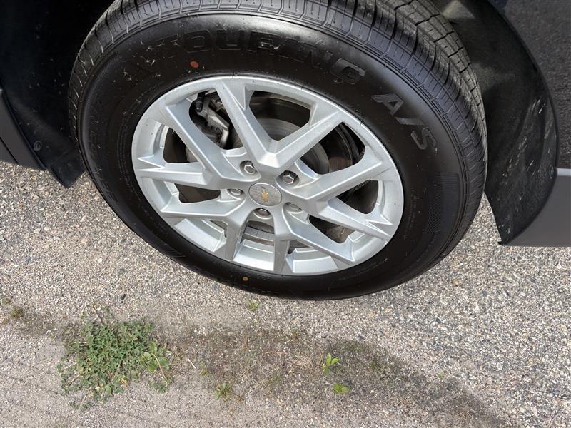 used 2023 Chevrolet Equinox car, priced at $22,500