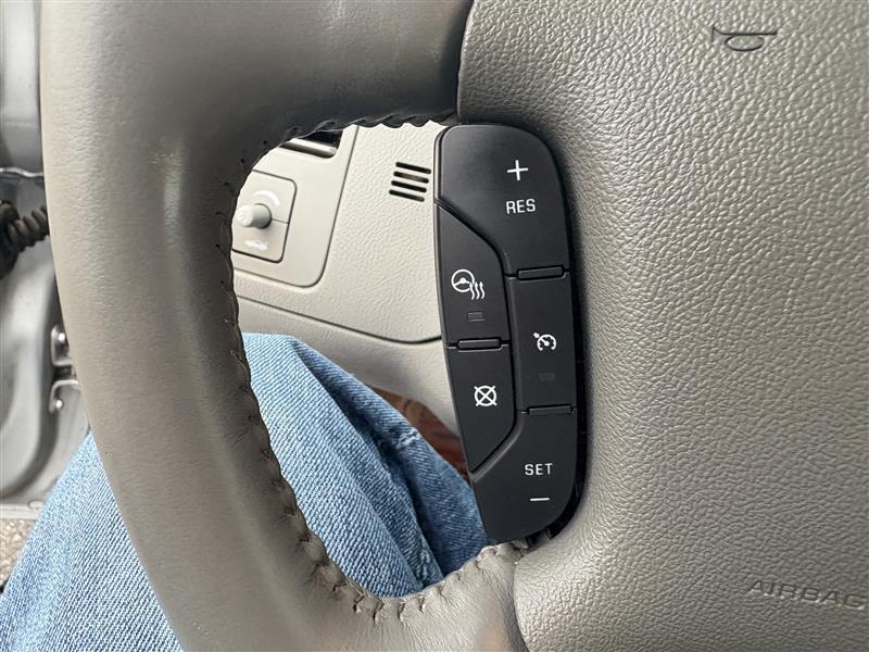 used 2011 Buick Lucerne car, priced at $8,000