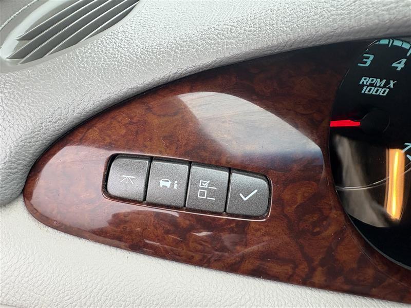 used 2011 Buick Lucerne car, priced at $8,000