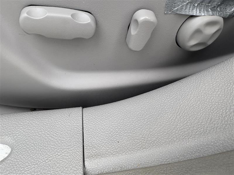 used 2011 Buick Lucerne car, priced at $8,000