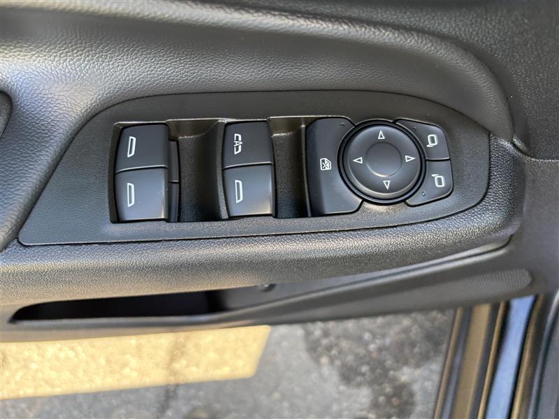used 2024 Chevrolet Equinox car, priced at $27,000