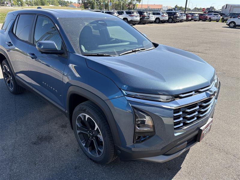 new 2026 Chevrolet Equinox car, priced at $35,999