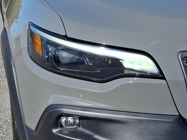 used 2022 Jeep Cherokee car, priced at $24,991