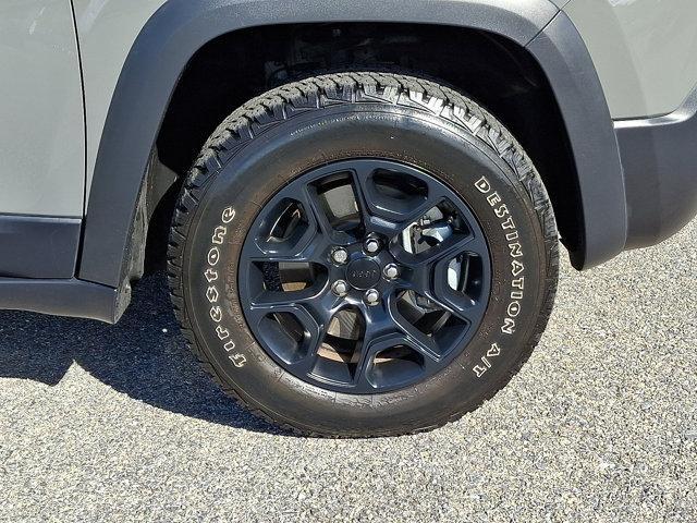 used 2022 Jeep Cherokee car, priced at $24,991