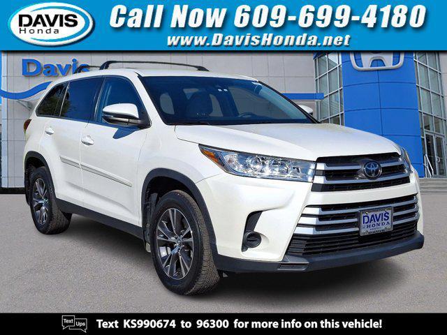 used 2019 Toyota Highlander car, priced at $27,011