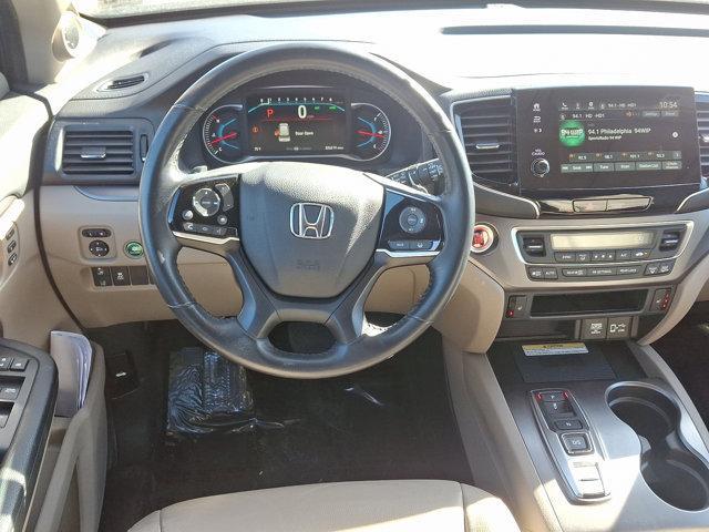 used 2022 Honda Pilot car, priced at $33,053