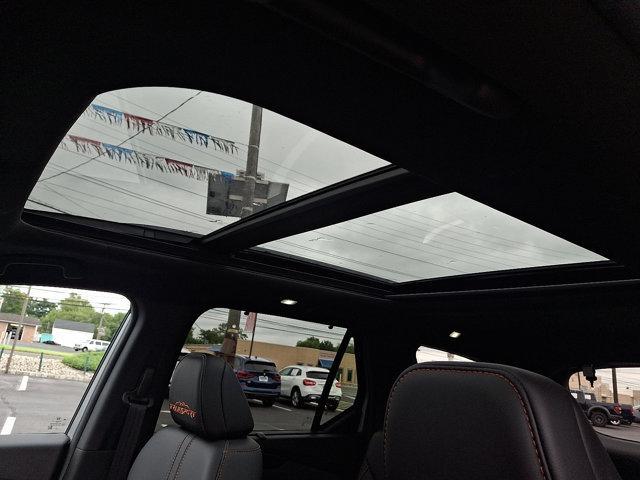 used 2025 Honda Pilot car, priced at $45,909