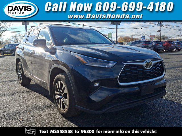 used 2021 Toyota Highlander car, priced at $35,843